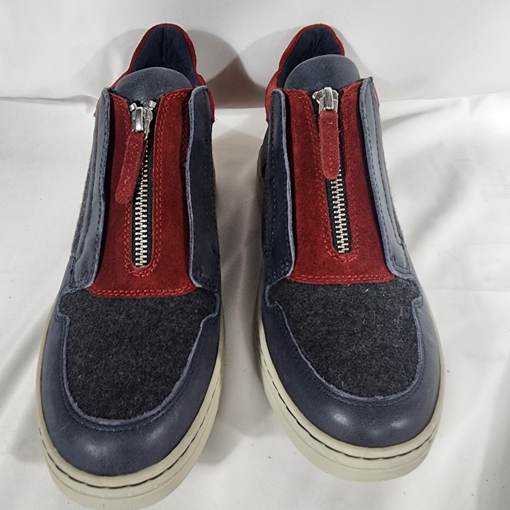 Women's Navy and Red Ankle Boots with Zipper